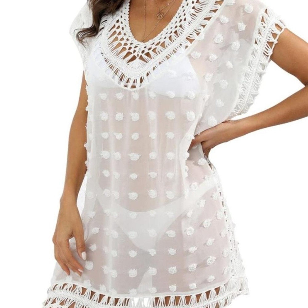 Chic Women's Unbranded White Crochet Trim Pom Pom Swim Coverup size XL